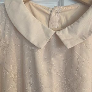 Mystery Woman Dress pointed flat collar floral emb